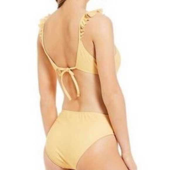 Gianni Bini Yellow Papagylo Parrot Ruffle Swimsuit - Picture 2 of 3